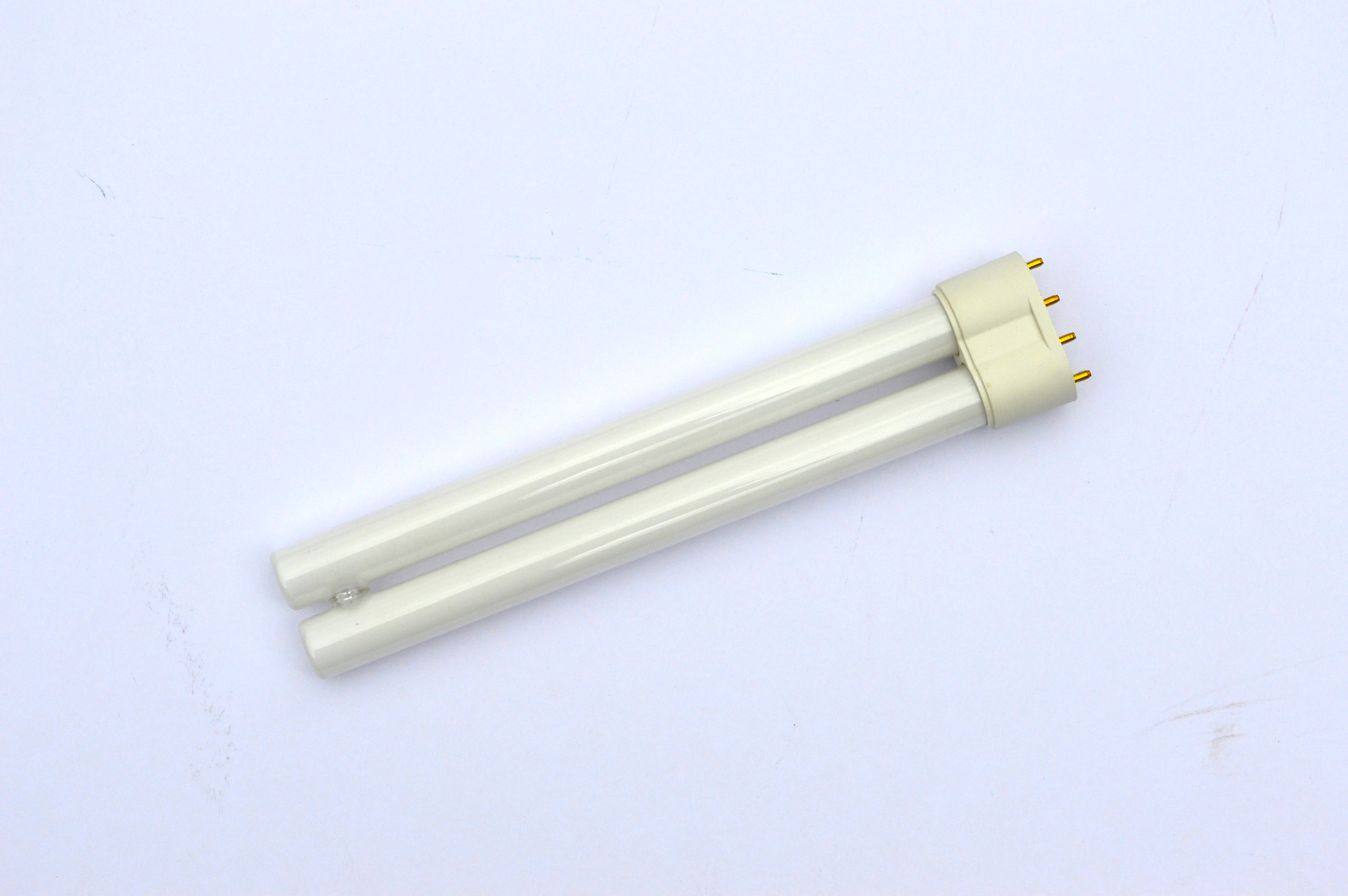 Attracta™ 18w Compact Sleeved UV-rør